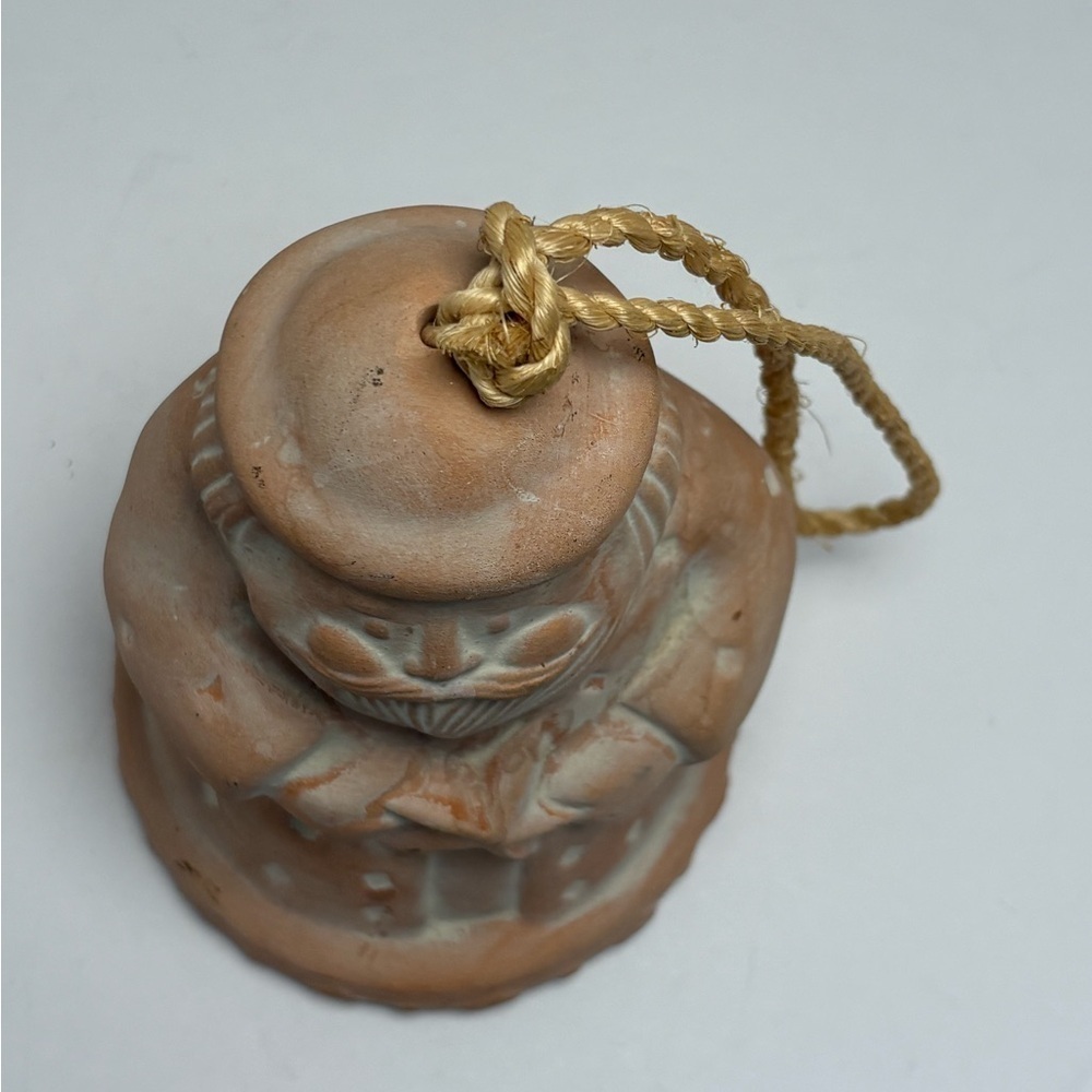 Terracotta Seaside Santa Bell with Starfish - Picture 9 of 11